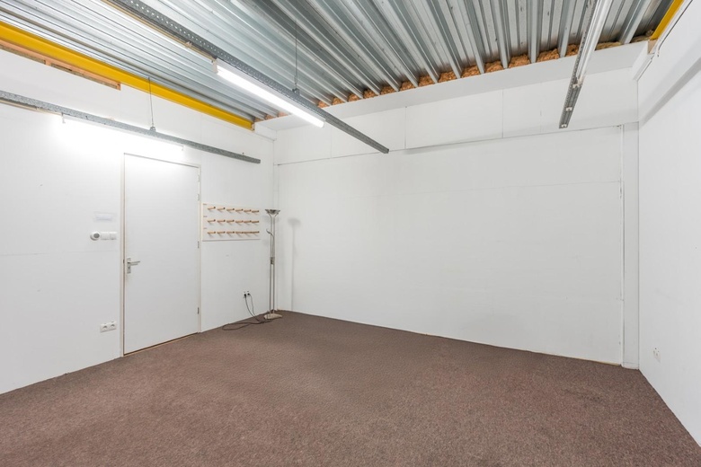 BedrijfsruimteaanWezelkoog 42<br/> inAlkmaar