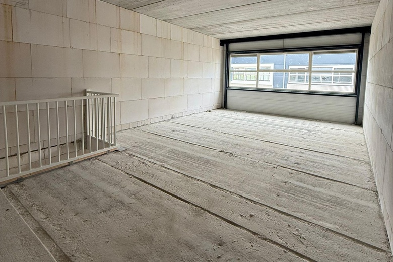 BedrijfsruimteaanAmsterdamseweg 83<br/> inUithoorn