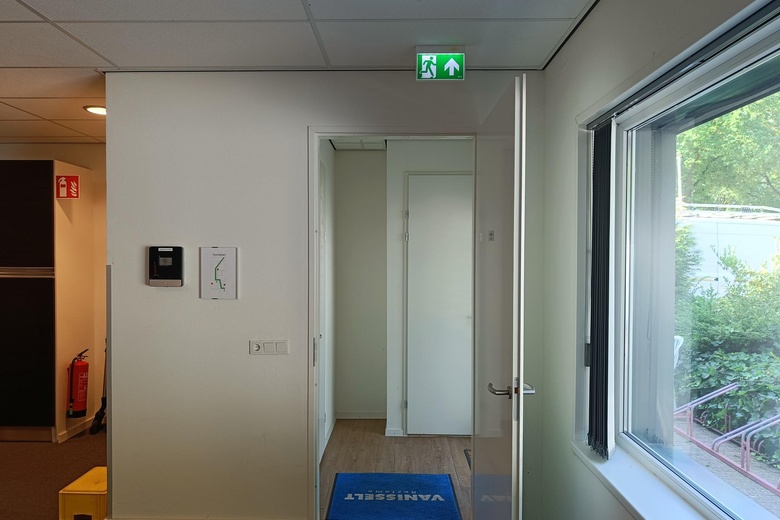 BedrijfsruimteaanHunnenpad 4<br/> inOss BedrijfsruimteaanHunnenpad 4<br/> inOss
