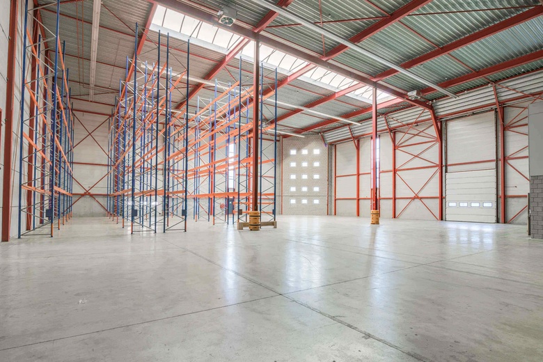 BedrijfsruimteaanWeteringstraat 21<br/> in's-Heerenberg