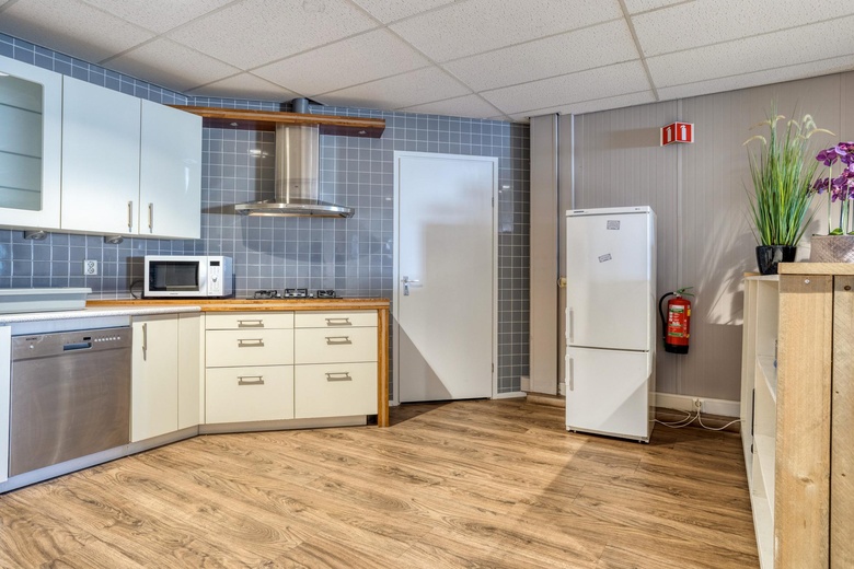 BedrijfsruimteaanPascalstraat 70<br/> inDordrecht BedrijfsruimteaanPascalstraat 70<br/> inDordrecht
