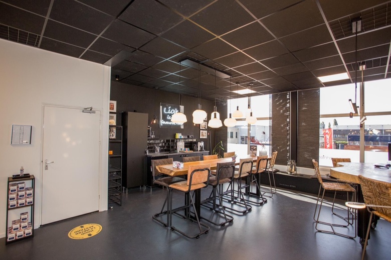 BedrijfsruimteaanLage Brink 11<br/> inApeldoorn