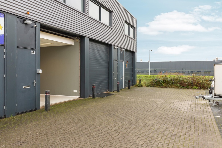 BedrijfsruimteaanGerrit Bolkade 64 f<br/> inZaandam