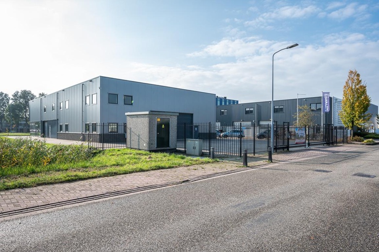 BedrijfsruimteaanBoezemweg 15<br/> inOude-Tonge