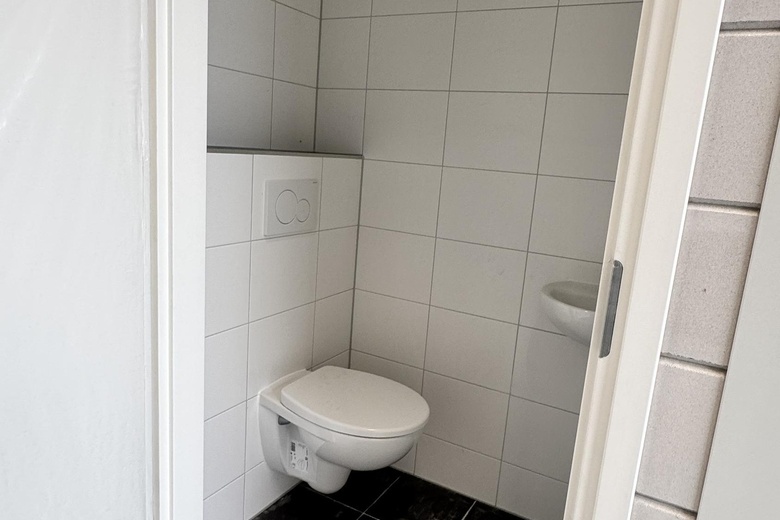 BedrijfsruimteaanJohn F. Kennedylaan 88<br/> inValkenswaard