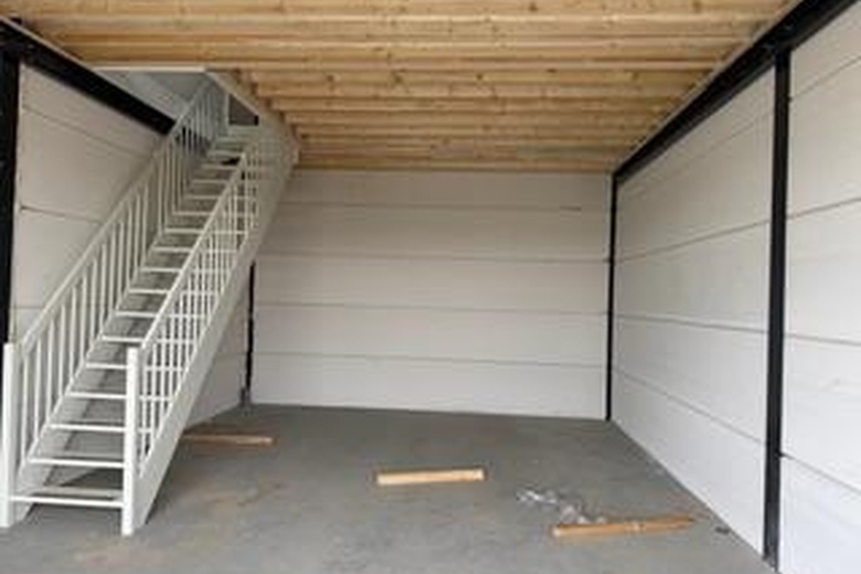 BedrijfsruimteaanRandweg 21<br/> inEmmeloord