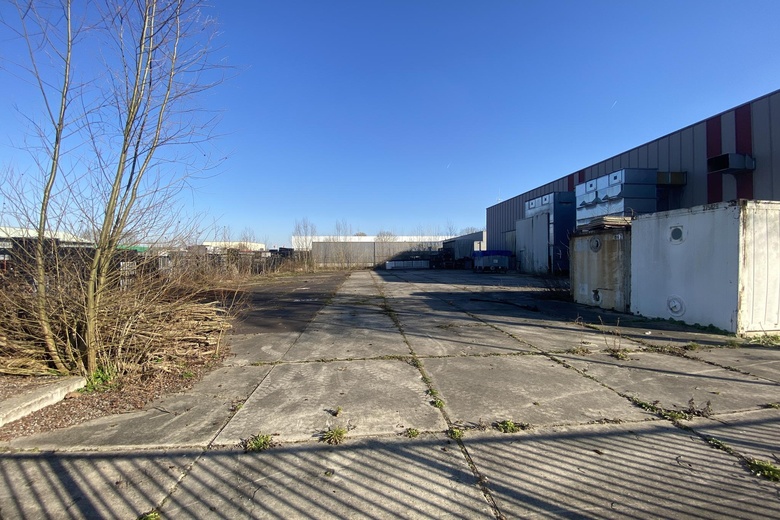 BedrijfsruimteaanZilverwerf 10<br/> inBeuningen BedrijfsruimteaanZilverwerf 10<br/> inBeuningen