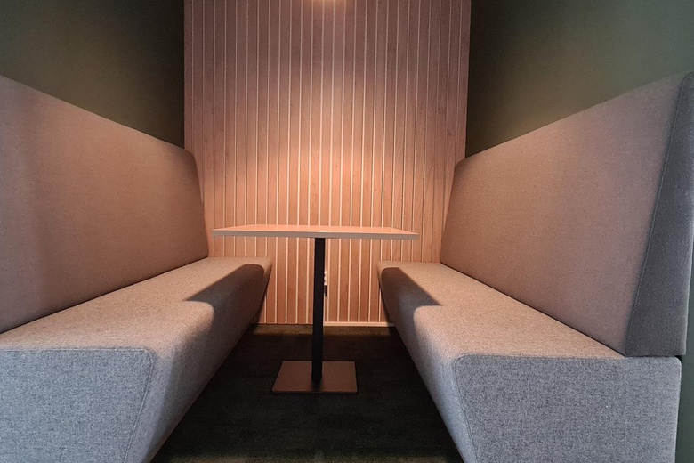 KantoorruimteaanBahialaan 100<br/> inRotterdam