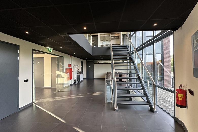 KantoorruimteaanIppelseweg 14<br/> inNieuwendijk KantoorruimteaanIppelseweg 14<br/> inNieuwendijk