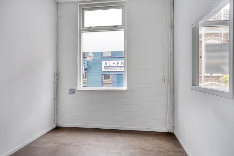 WinkelruimteaanGrotestraat 112<br/> inAlmelo WinkelruimteaanGrotestraat 112<br/> inAlmelo