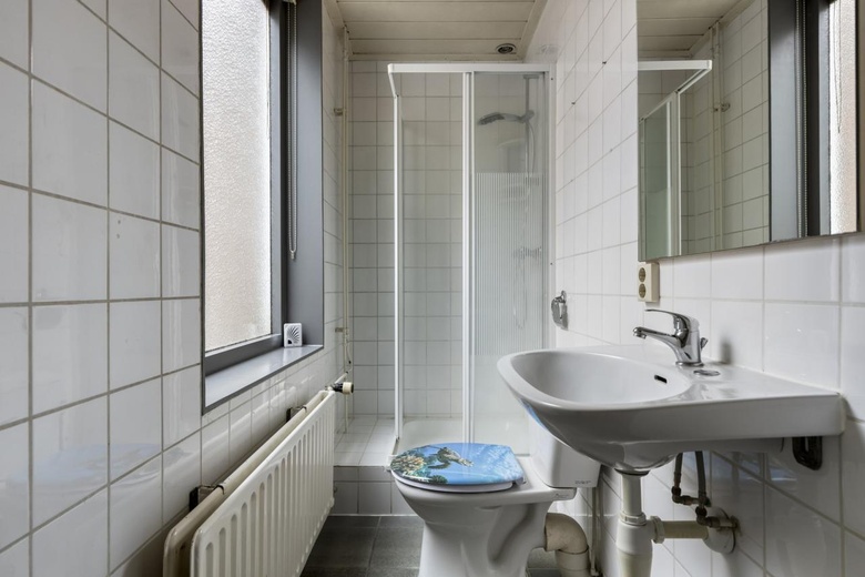 WinkelruimteaanGrote Kerkstraat 1<br/> inSteenbergen WinkelruimteaanGrote Kerkstraat 1<br/> inSteenbergen