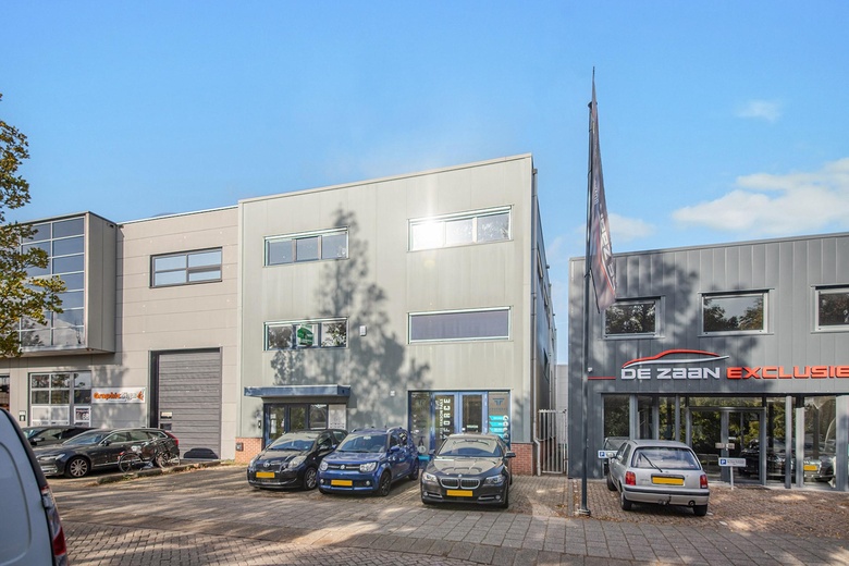 KantoorruimteaanZadelmakerstraat 64<br/> inVelserbroek