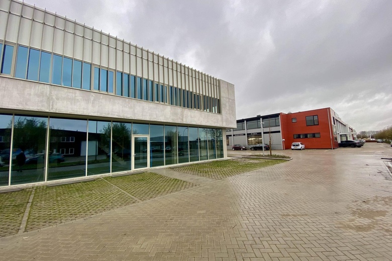 BedrijfsruimteaanZanddonkweg 1 a<br/> inWaalwijk BedrijfsruimteaanZanddonkweg 1 a<br/> inWaalwijk