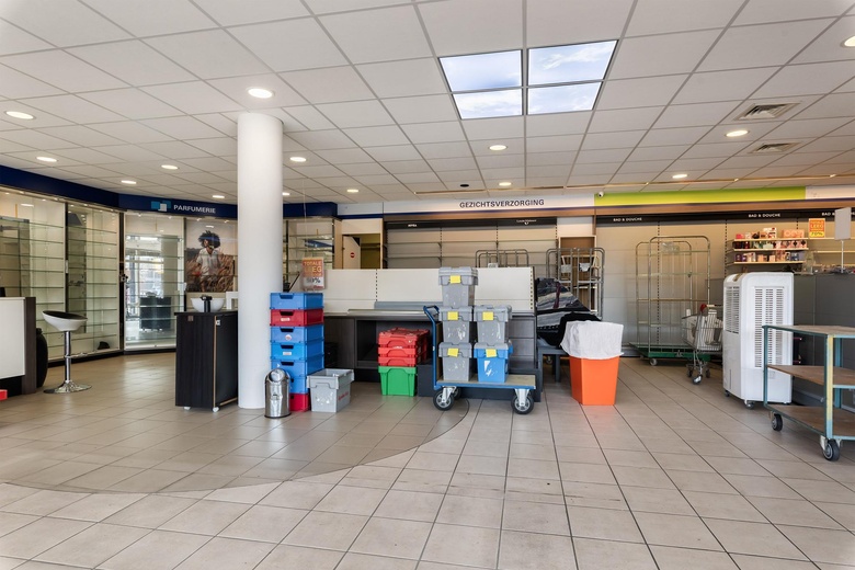 WinkelruimteaanLoenenseweg 6<br/> inEerbeek WinkelruimteaanLoenenseweg 6<br/> inEerbeek