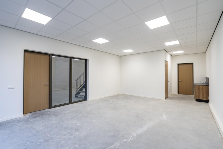 BedrijfsruimteaanHavenstraat 78 j<br/> inHuizen