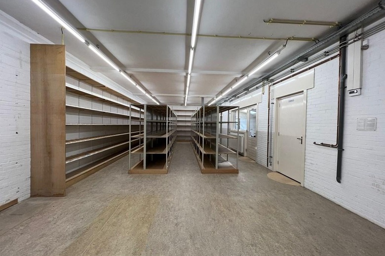 BedrijfsruimteaanBuurtlaan west 15 a<br/> inVeenendaal BedrijfsruimteaanBuurtlaan west 15 a<br/> inVeenendaal