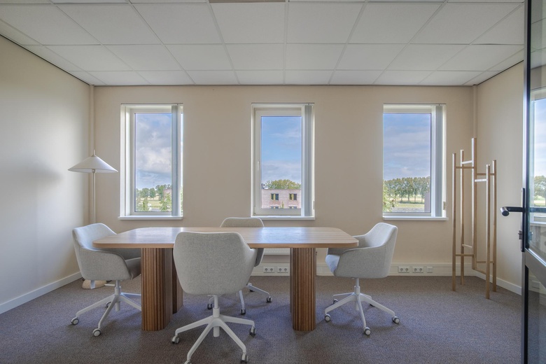 KantoorruimteaanMercurion 24<br/> inZevenaar KantoorruimteaanMercurion 24<br/> inZevenaar