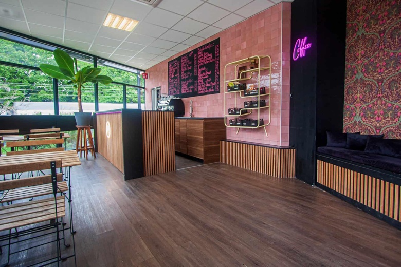 HorecaaanStruikheiweg 5<br/> inBussum HorecaaanStruikheiweg 5<br/> inBussum
