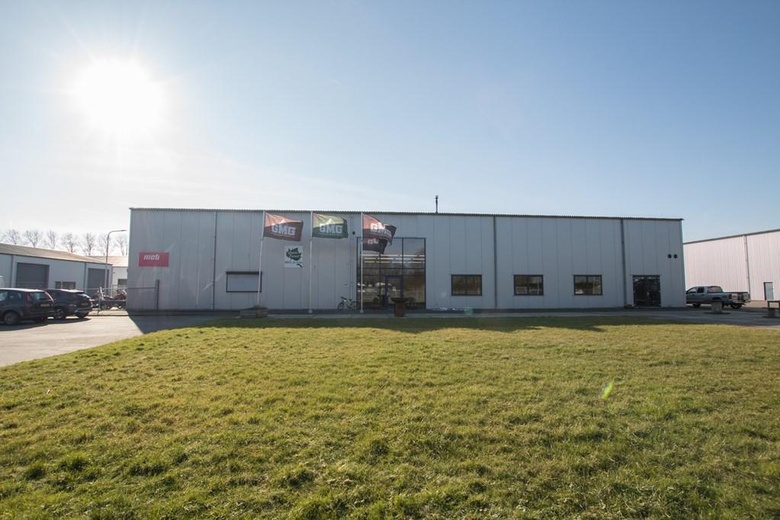BedrijfsruimteaanPolenweg 24<br/> inTerneuzen BedrijfsruimteaanPolenweg 24<br/> inTerneuzen