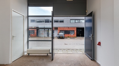 Bekijk foto 12 in  aan de  in 