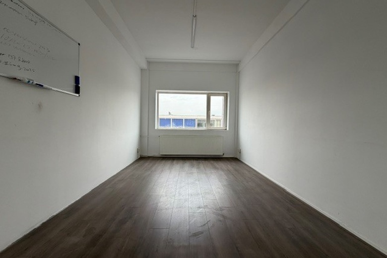 BedrijfsruimteaanGraafstroomstraat 51 C<br/> inRotterdam