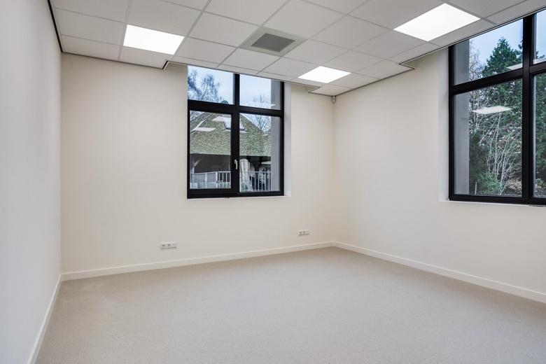 KantoorruimteaanLariestraat 25<br/> inHeeswijk