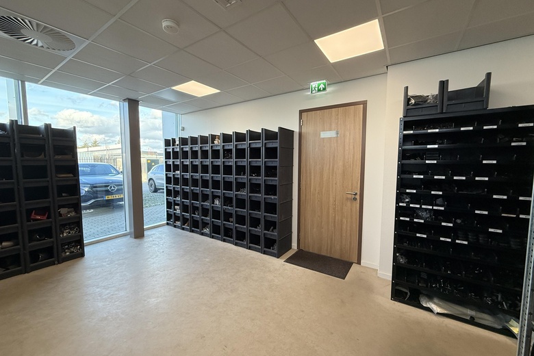 KantoorruimteaanBergen 10<br/> inBarendrecht