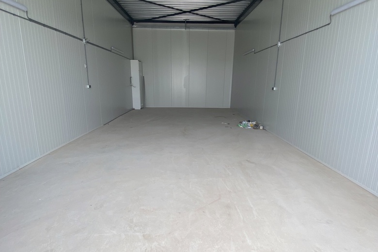 BedrijfsruimteaanErkenkamp 1 D<br/> inTegelen