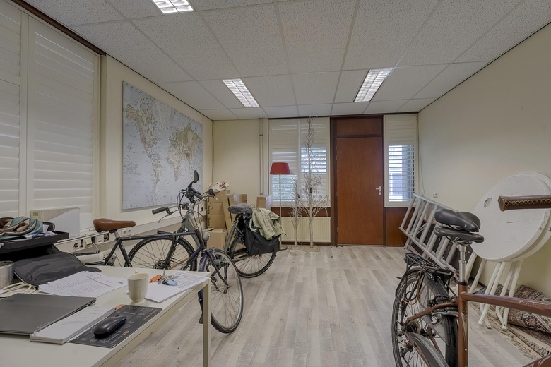 BedrijfsruimteaanWeversbaan 13<br/> inLeiderdorp BedrijfsruimteaanWeversbaan 13<br/> inLeiderdorp