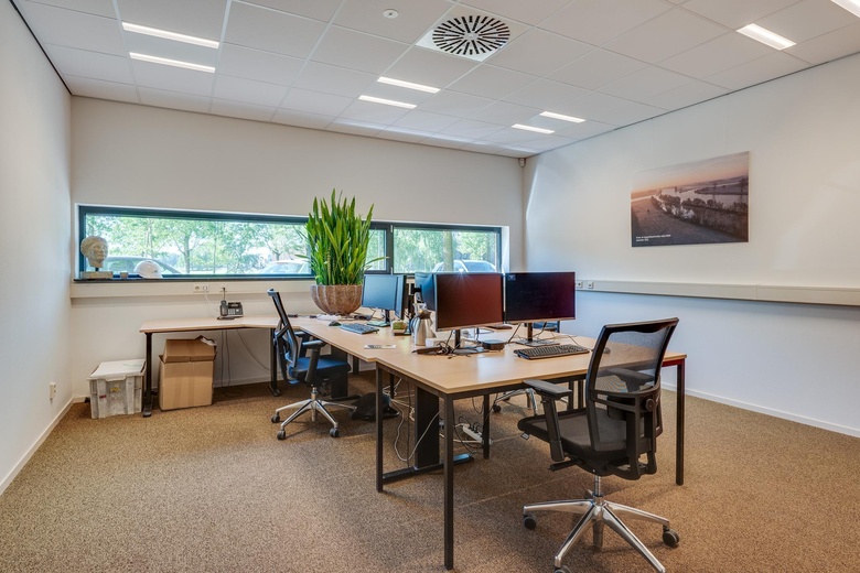 BedrijfsruimteaanHabraken 1209<br/> inVeldhoven BedrijfsruimteaanHabraken 1209<br/> inVeldhoven