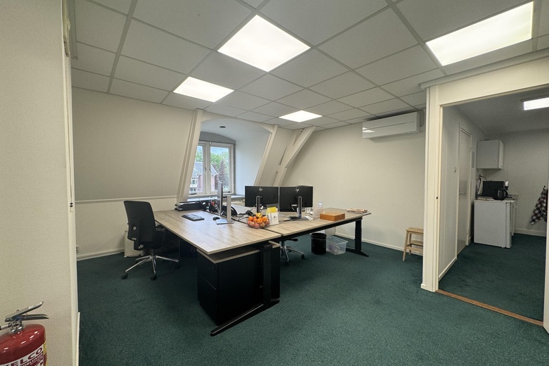 KantoorruimteaanDorpsstraat vo Steenstraat 128<br/> inDe Bilt