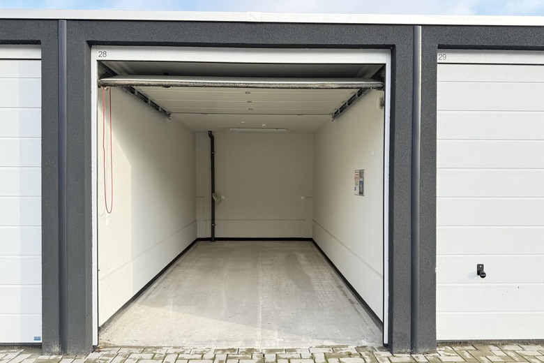BedrijfsruimteaanAmbachtstraat 36 a 28<br/> inBorne BedrijfsruimteaanAmbachtstraat 36 a 28<br/> inBorne