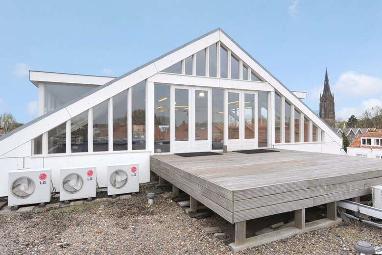 KantoorruimteaanOosteinde 137<br/> inVoorburg