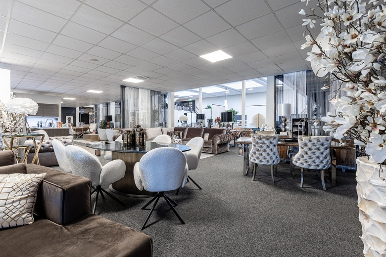 BedrijfsruimteaanRijstenweg 4 - 6<br/> inEindhoven