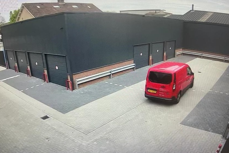 BedrijfsruimteaanKempenlandstraat 15 - 27<br/> inVught BedrijfsruimteaanKempenlandstraat 15 - 27<br/> inVught