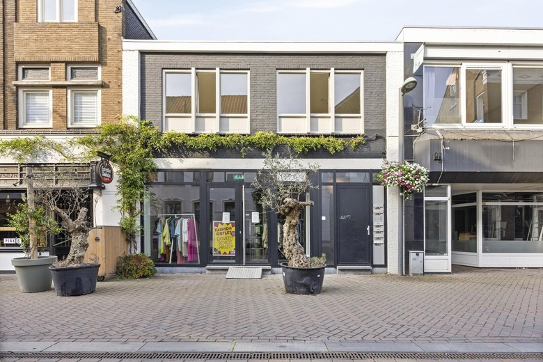Bekijk foto 1 van Raadhuisstraat 60 Bekijk foto 1 van Raadhuisstraat 60