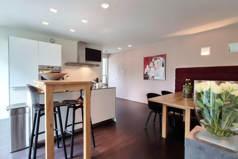 Bekijk foto 24 in  aan de  in 