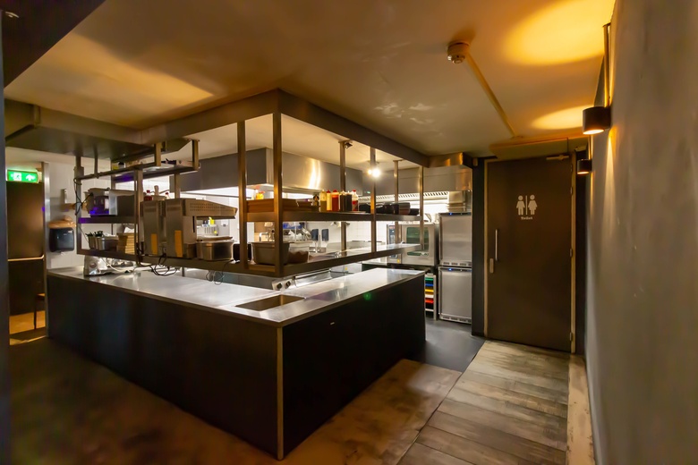 HorecaaanRaadhuisplein 14<br/> inHoofddorp