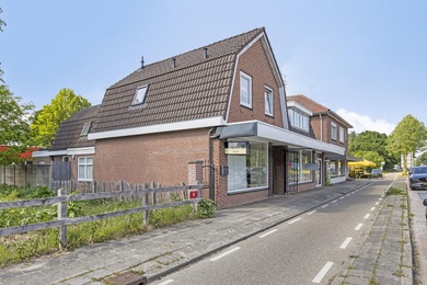 Bekijk foto 2 van Nordhornsestraat 215 Bekijk foto 2 van Nordhornsestraat 215