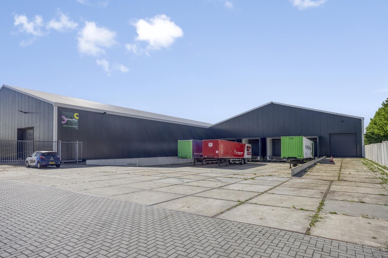 BedrijfsruimteaanStaalstraat 2<br/> inLelystad BedrijfsruimteaanStaalstraat 2<br/> inLelystad