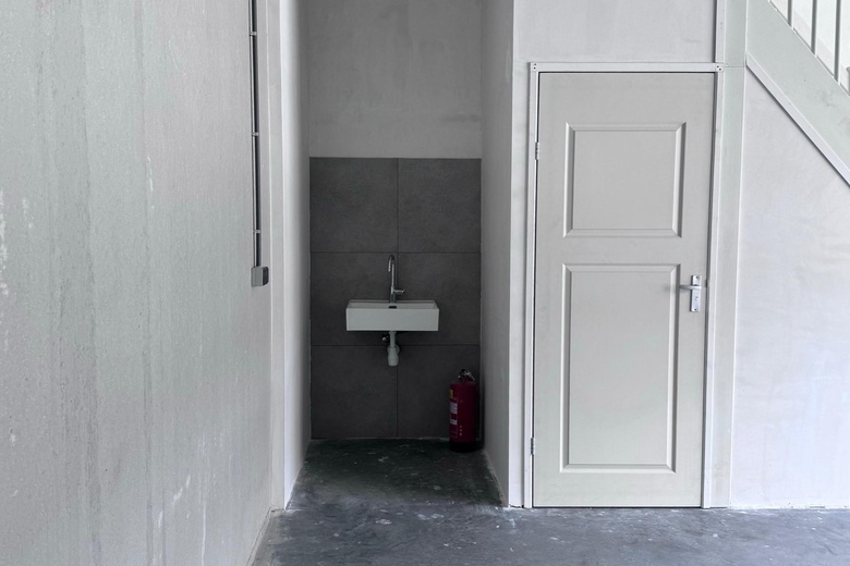 BedrijfsruimteaanJarmuiden 27 N<br/> inAmsterdam