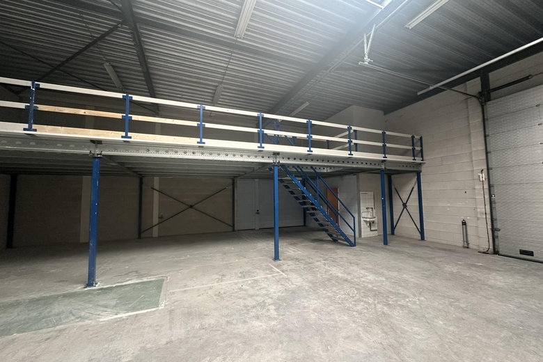 BedrijfsruimteaanZeemanstraat 29<br/> inBarendrecht BedrijfsruimteaanZeemanstraat 29<br/> inBarendrecht