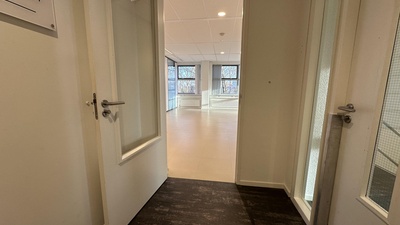 Bekijk foto 5 in  aan de  in 