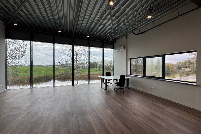 BedrijfsruimteaanConradsweg 26<br/> inZwartsluis