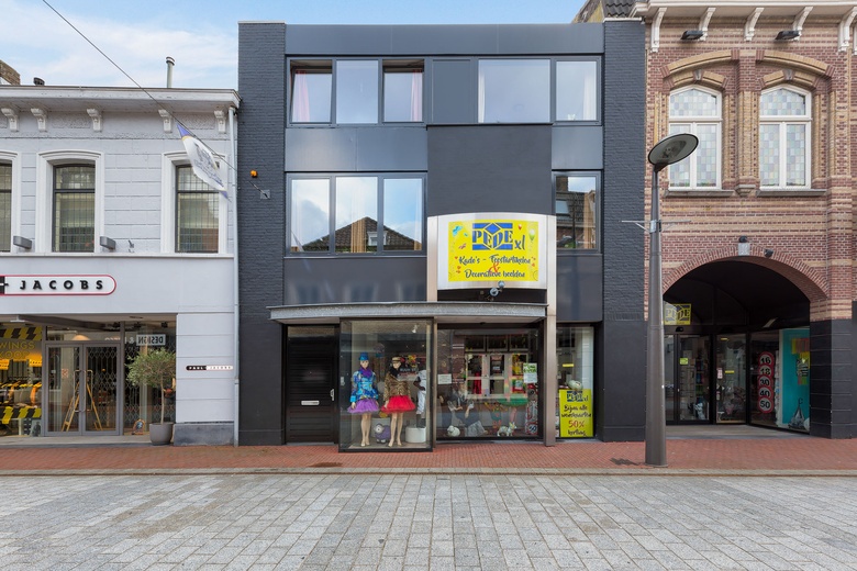 WinkelruimteaanLangstraat 35<br/> inWeert WinkelruimteaanLangstraat 35<br/> inWeert