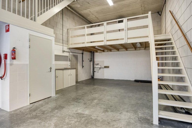 Bedrijfsruimte Bleiswijk - Van 't Hoffstraat 121 - Foto 9