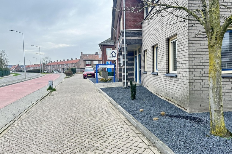 Kantoorruimteaanvan Heemstraweg-west 2<br/> inZaltbommel