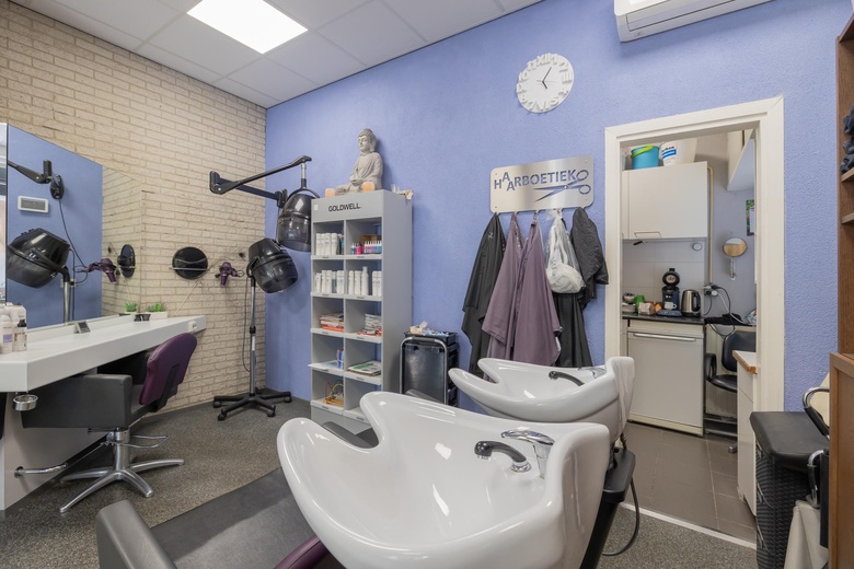 WinkelruimteaanHerenstraat 94<br/> inVoorhout WinkelruimteaanHerenstraat 94<br/> inVoorhout