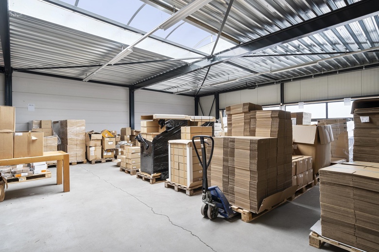 BedrijfsruimteaanDarwinstraat 29 A<br/> inEde