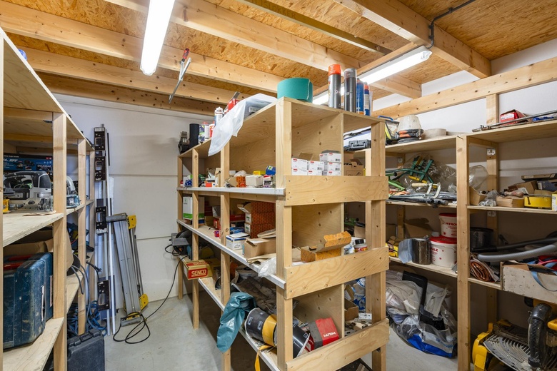 BedrijfsruimteaanAmbachtsweg 52 b<br/> inHuizen